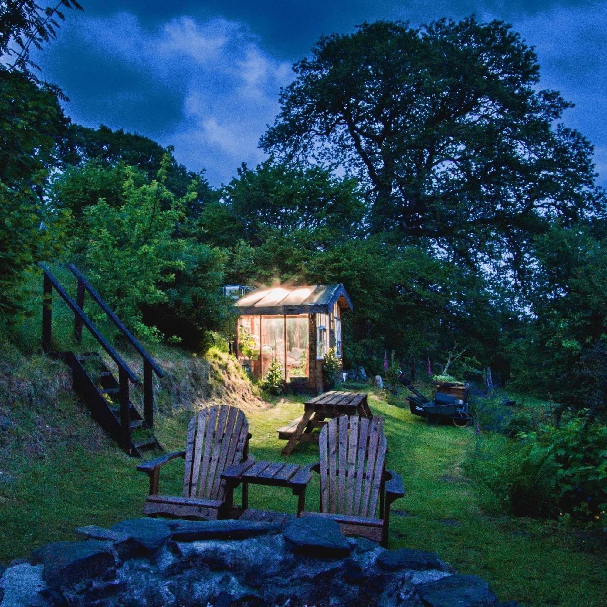 Llanelian-yn-Rhos2 Luxury Yurts & Barn Kitchen Big Garden- Sleeps 9别墅 外观 照片